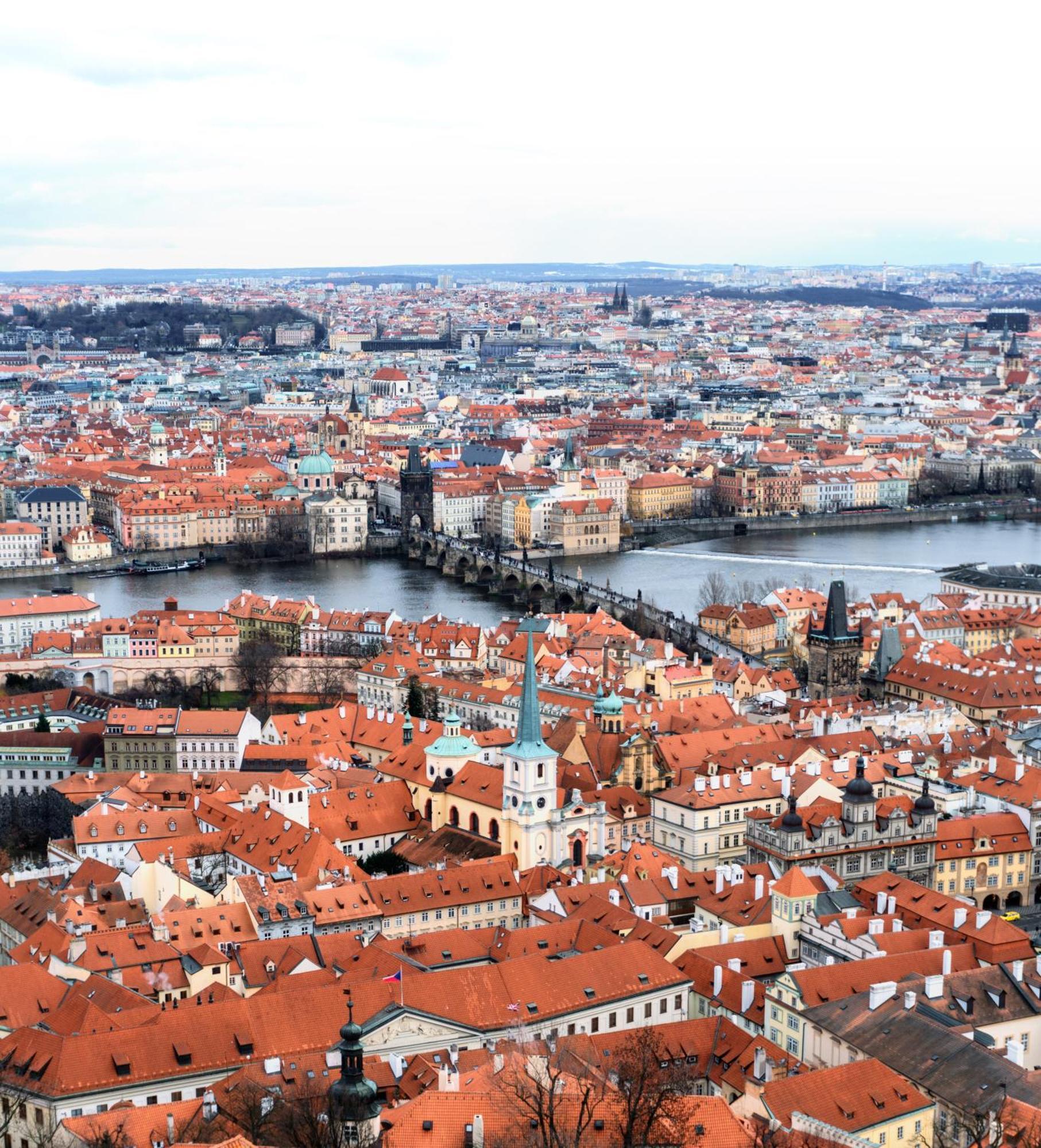 Cozy Homestay At Prague Main Station Buitenkant foto